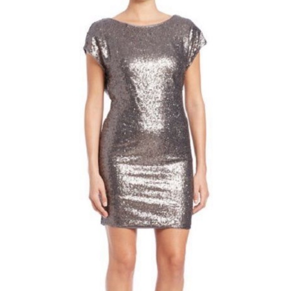 VERA WANG Plunge- Back Sequin Cocktail Dress - Picture 4 of 5